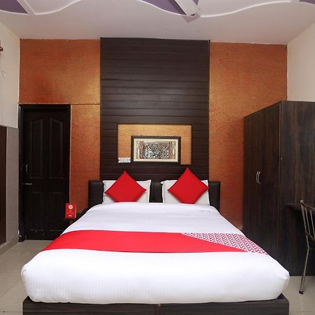 Hotel Collection O 19472 Highway Regency Anupnagar Esterno foto