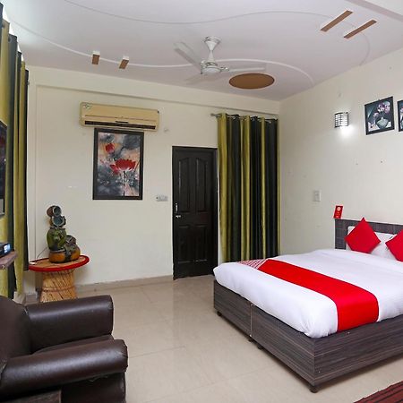 Hotel Collection O 19472 Highway Regency Anupnagar Esterno foto
